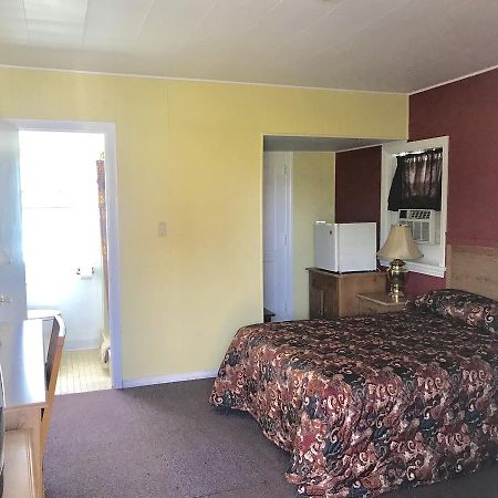 Crest Motel Bartlett 외부 사진