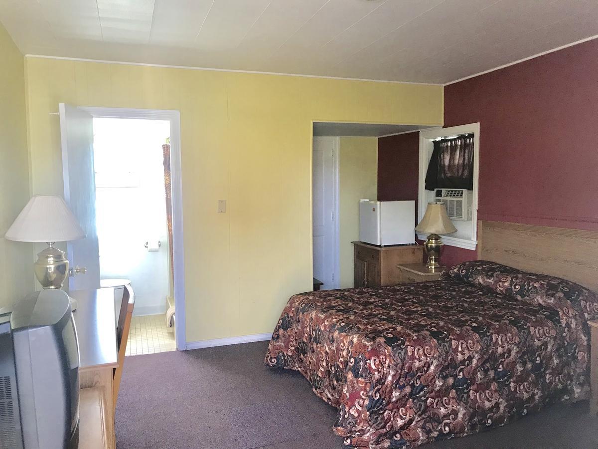 Crest Motel Bartlett 외부 사진